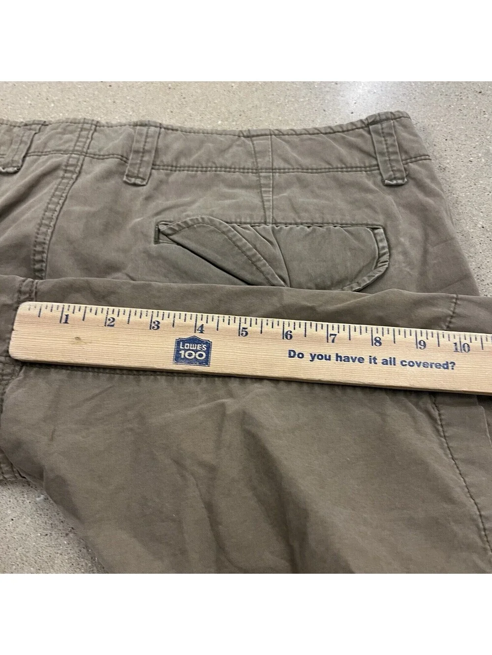 VINTAGE Gap Shorts Mens 36 Brown Cargo Khakis Utility Grunge Y2K Adult